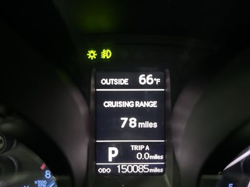 Used 2015 Toyota Corolla S image 26