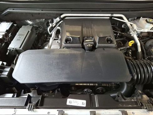 Certified 2024 Chevrolet Colorado Z71 w/ Z71 Convenience Package 2 image 20