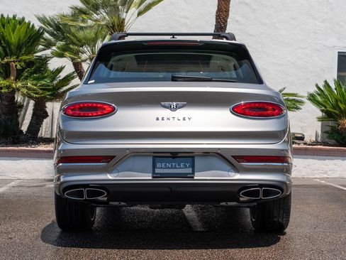New 2026 Bentley Bentayga AWD/4WD image 39
