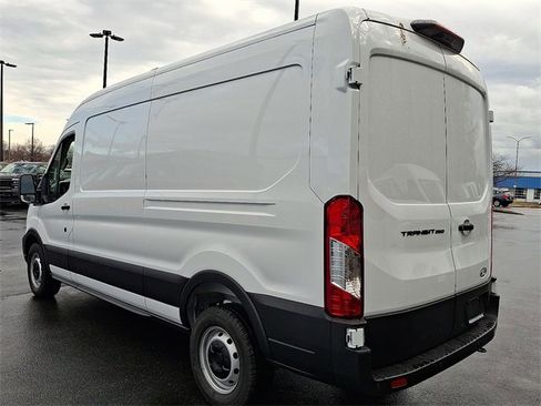 New 2026 Ford Transit 250 148 Medium Roof w/ Load Area Protection Package image 4