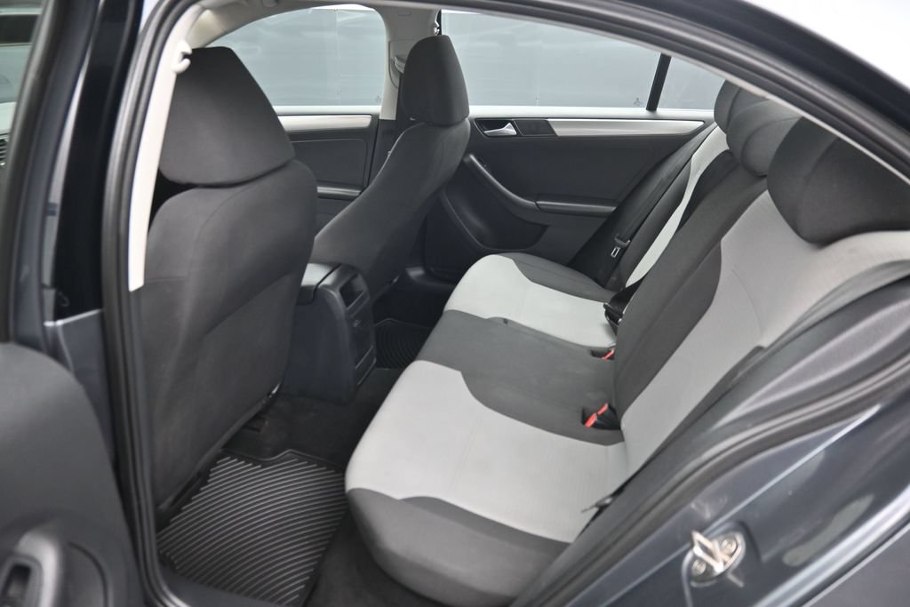 Used 2017 Volkswagen Jetta S FWD image 10