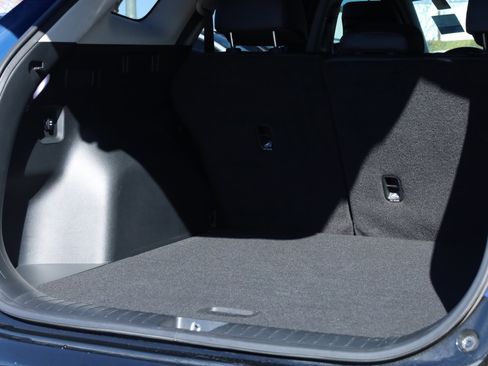 Used 2025 Kia Sportage SX image 18