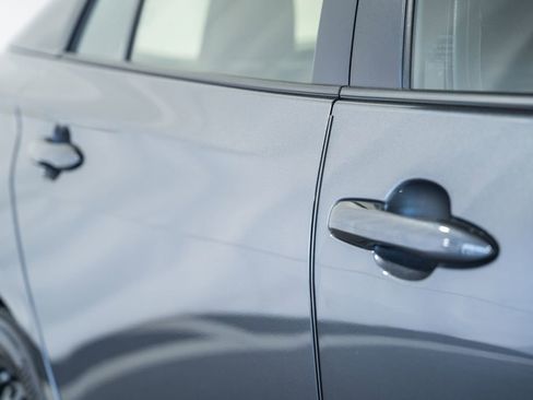 Used 2022 Toyota Prius Prime Limited image 18