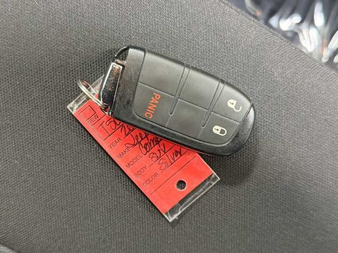 Used 2025 Jeep Compass Sport AWD/4WD image 30
