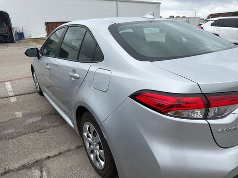 Used 2024 Toyota Corolla LE image 8