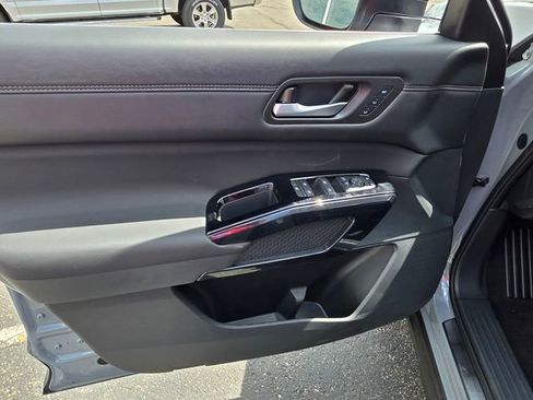 New 2026 Nissan Pathfinder Platinum AWD/4WD image 10