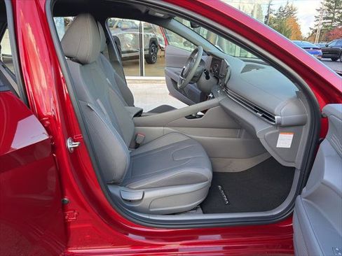 New 2026 Hyundai Elantra Sport w/ Cargo Package image 10