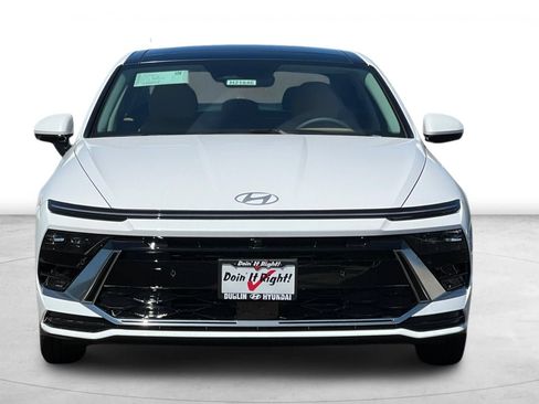 New 2026 Hyundai Sonata Limited FWD image 10