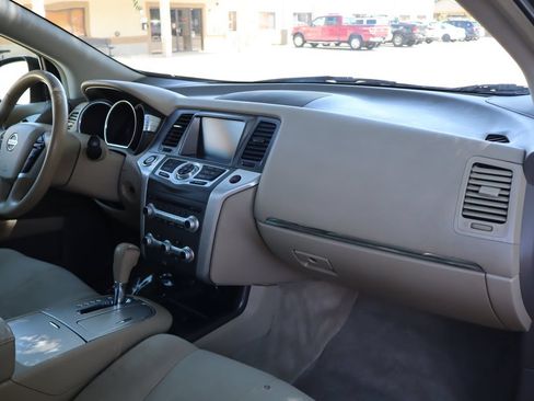 Used 2013 Nissan Murano SV AWD/4WD image 17