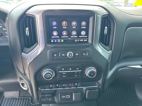 Used 2023 Chevrolet Silverado 1500 Custom AWD/4WD image 25