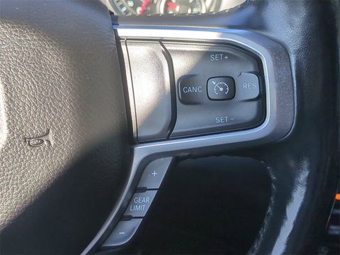 Used 2020 RAM 1500 Laramie w/ Off Road Group image 28