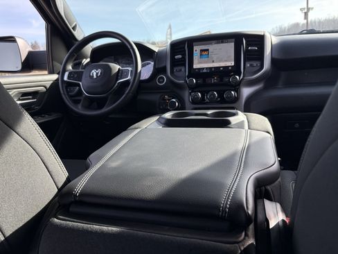 Used 2025 RAM 1500 Tradesman AWD/4WD image 34