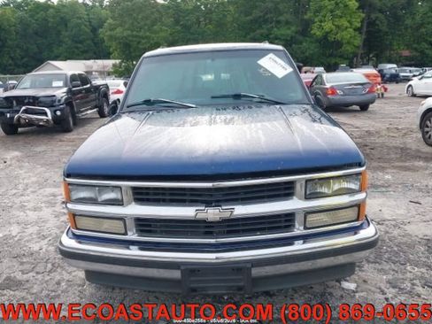 Used 1999 Chevrolet Suburban 2WD w/ Preferred Equipment Group 3 image 7