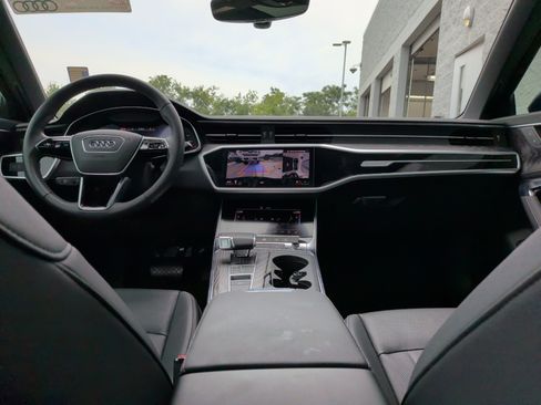 Certified 2025 Audi A6 Premium Plus w/ Premium Plus Package AWD/4WD image 31