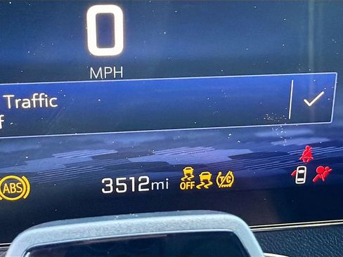 Used 2025 Chevrolet Traverse Z71 w/ Enhanced Driving Package AWD/4WD image 12