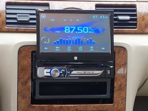 Used 2005 Ford Five Hundred Limited image 6