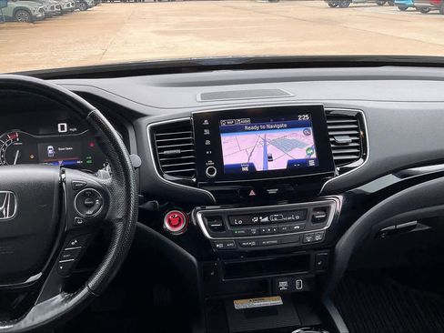 Used 2021 Honda Ridgeline Black Edition image 7