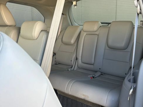 Used 2015 Honda Odyssey Touring image 13
