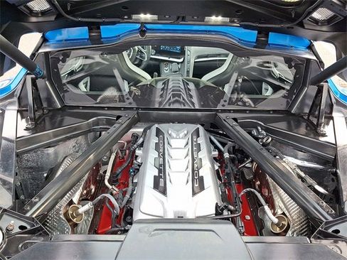 Certified 2025 Chevrolet Corvette Stingray Coupe w/ 1LT image 25