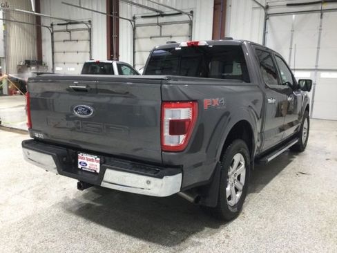 Used 2021 Ford F150 Lariat w/ Max Trailer Tow Package image 4