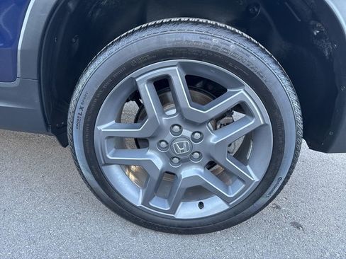 Used 2023 Honda Passport EX-L image 29