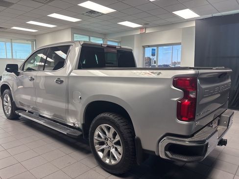 Used 2019 Chevrolet Silverado 1500 LTZ w/ LTZ Premium Package image 5