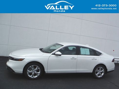 Used 2023 Honda Accord LX image 2