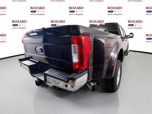 Used 2018 Ford F350 Lariat w/ FX4 Off-Road Package AWD/4WD image 8
