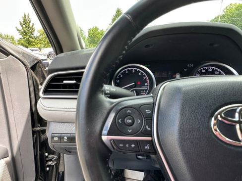 Used 2023 Toyota Camry XLE w/ Navigation Package image 14