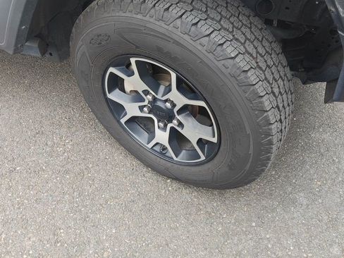 Used 2023 Jeep Wrangler Sport S image 3