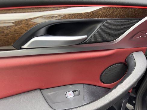 Used 2023 BMW X4 xDrive30i w/ Convenience Package image 38