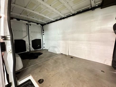 Used 2021 Mercedes-Benz Sprinter 1500 image 33