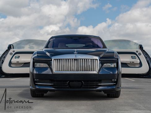 Used 2024 Rolls-Royce Spectre w/ Spectre Launch Package image 1