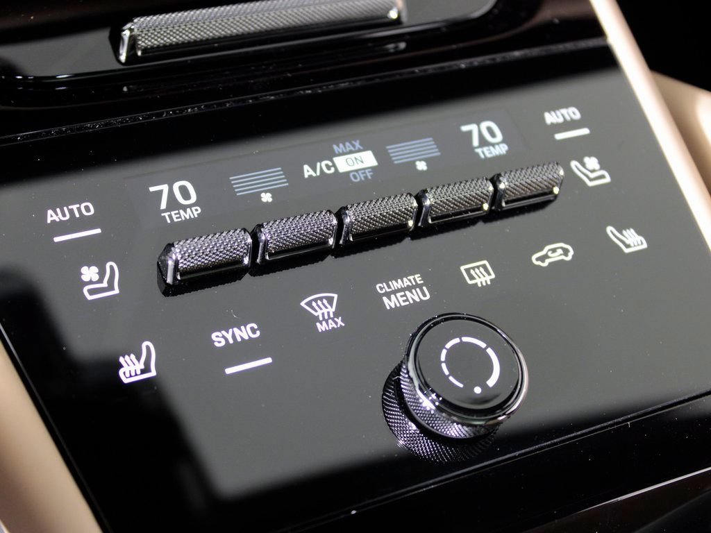 Certified 2026 Porsche Cayenne E-Hybrid AWD/4WD image 33