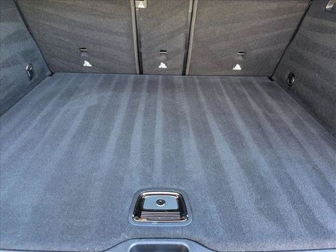 Used 2022 Mercedes-Benz GLC 300 4MATIC image 6