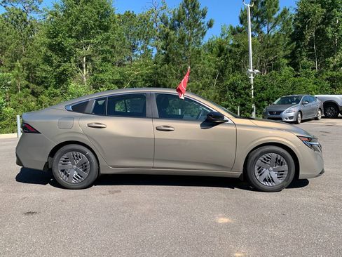 New 2026 Nissan Sentra SV w/ Floor Mat Package FWD image 2