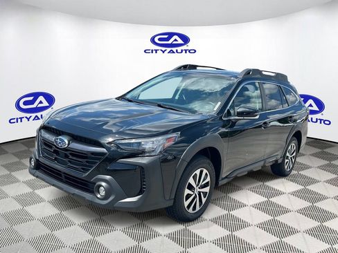 Used 2023 Subaru Outback Premium AWD/4WD image 10