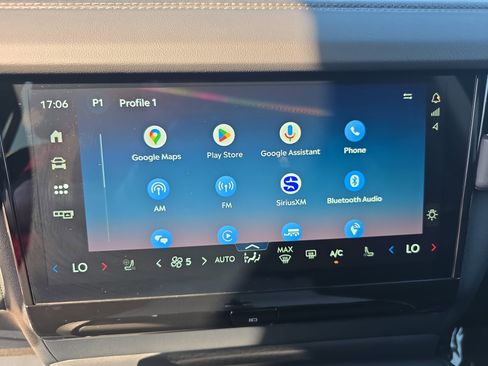 New 2026 Lincoln Navigator Premiere image 23