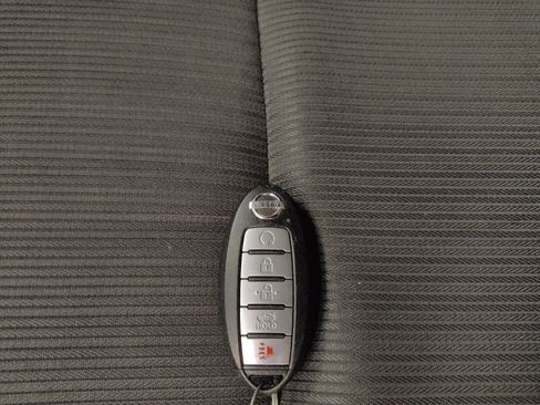 Used 2021 Nissan Sentra SV FWD image 32