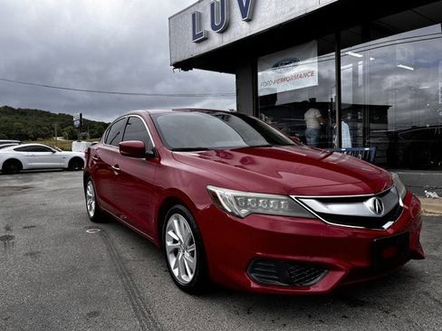Used 2017 Acura ILX image 1