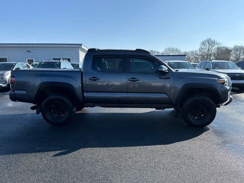 Used 2020 Toyota Tacoma TRD Pro image 8