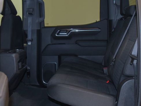 Used 2023 Chevrolet Silverado 1500 LT Trail Boss w/ Protection Package AWD/4WD image 4