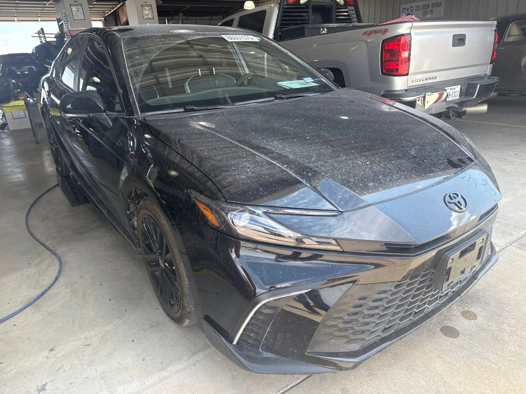 Used 2026 Toyota Camry SE w/ Convenience Package FWD image 2