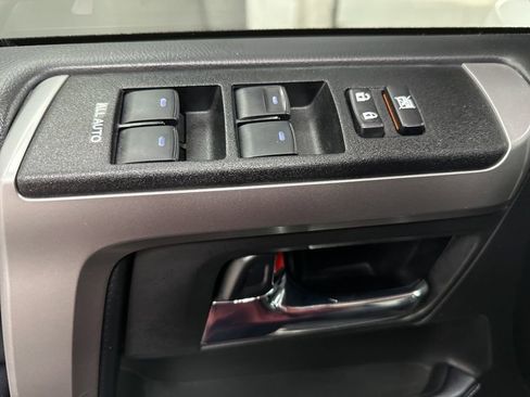 Used 2021 Toyota 4Runner SR5 Premium w/ Moonroof Package image 18