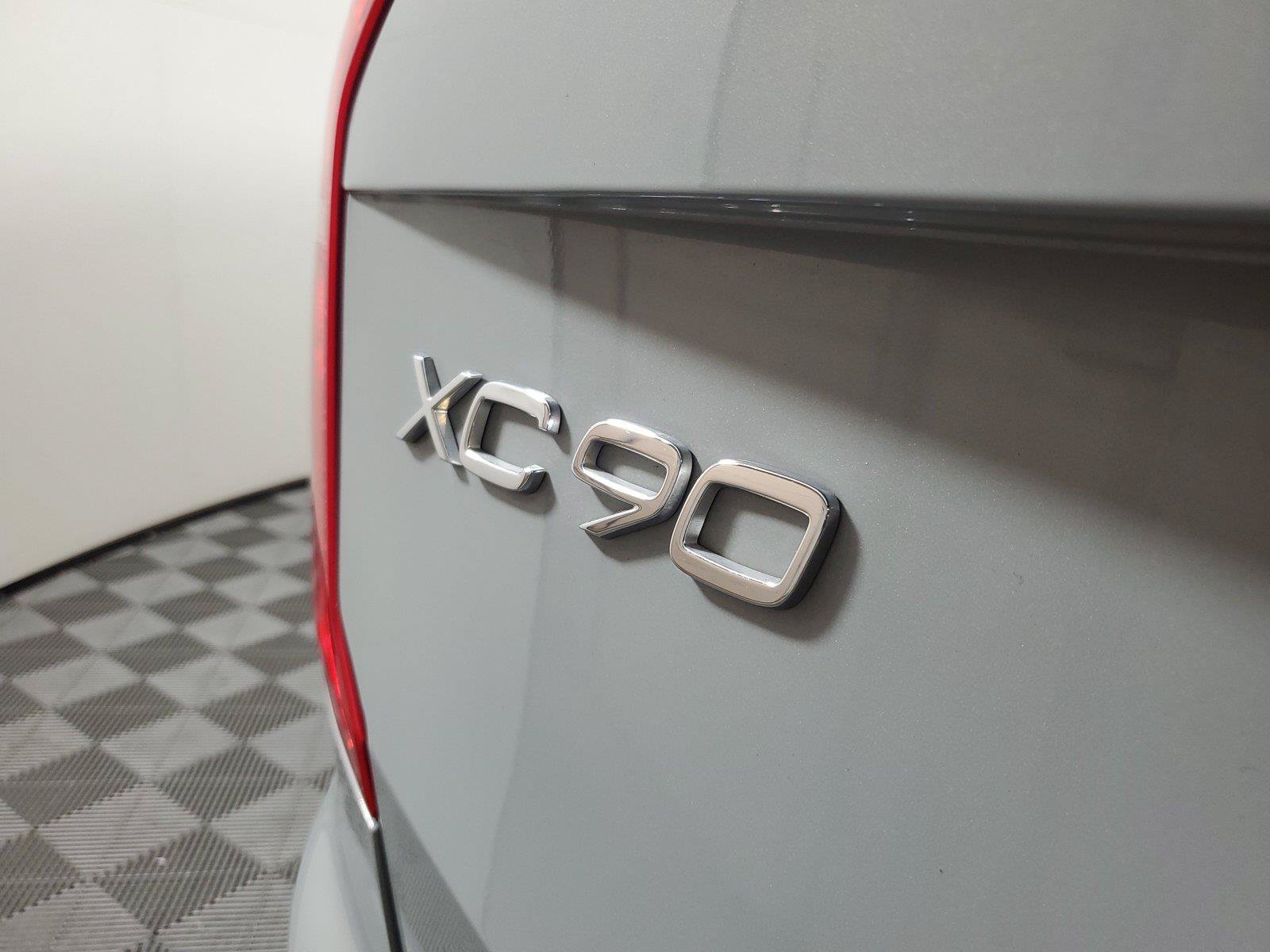 Certified 2024 Volvo XC90 B6 Plus AWD/4WD image 9