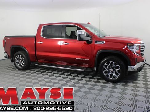 Used 2025 GMC Sierra 1500 SLT w/ SLT Premium Plus Package AWD/4WD image 1