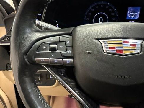 Used 2023 Cadillac Escalade ESV Premium Luxury w/ Performance Package AWD/4WD image 4