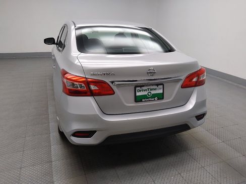 Used 2017 Nissan Sentra S FWD image 6