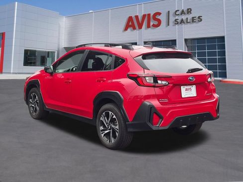 Used 2025 Subaru Crosstrek 2.5i Premium AWD/4WD image 9