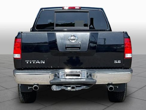 Used 2007 Nissan Titan XE w/ Preferred Pkg AWD/4WD image 4